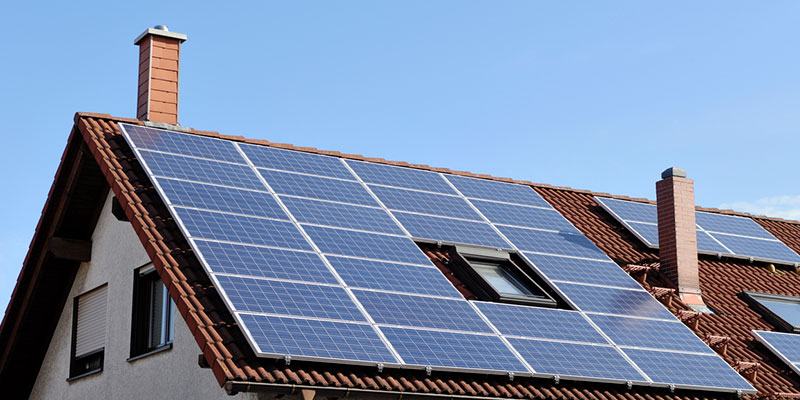 The Importance of Regular Solar Panel Washing for Long-Term Performance