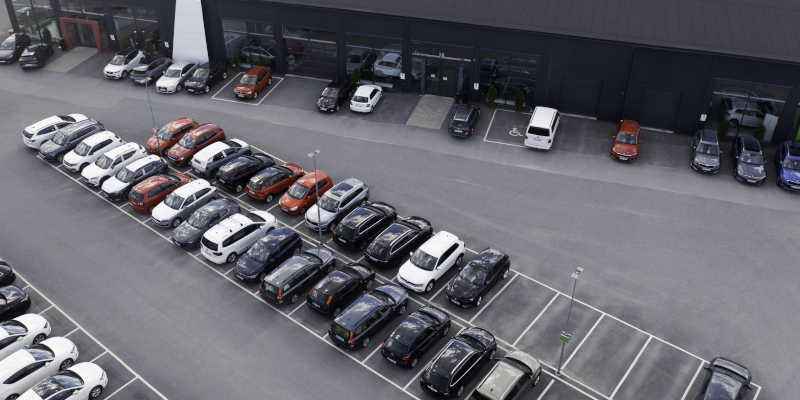 Enhance Your Brand’s Image with Routine Parking Lot Cleaning Services